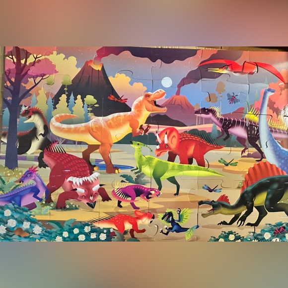 Melissa & Doug Dinosaur floor puzzle,36 pieces 34”x22.7” - Picture 4 of 4